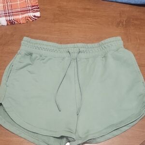 Women's Legacy Shorts